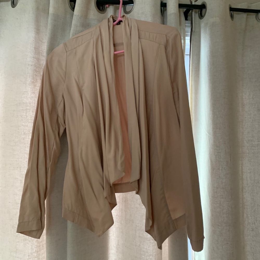 Express Top/Blazer - Picture 2 of 4